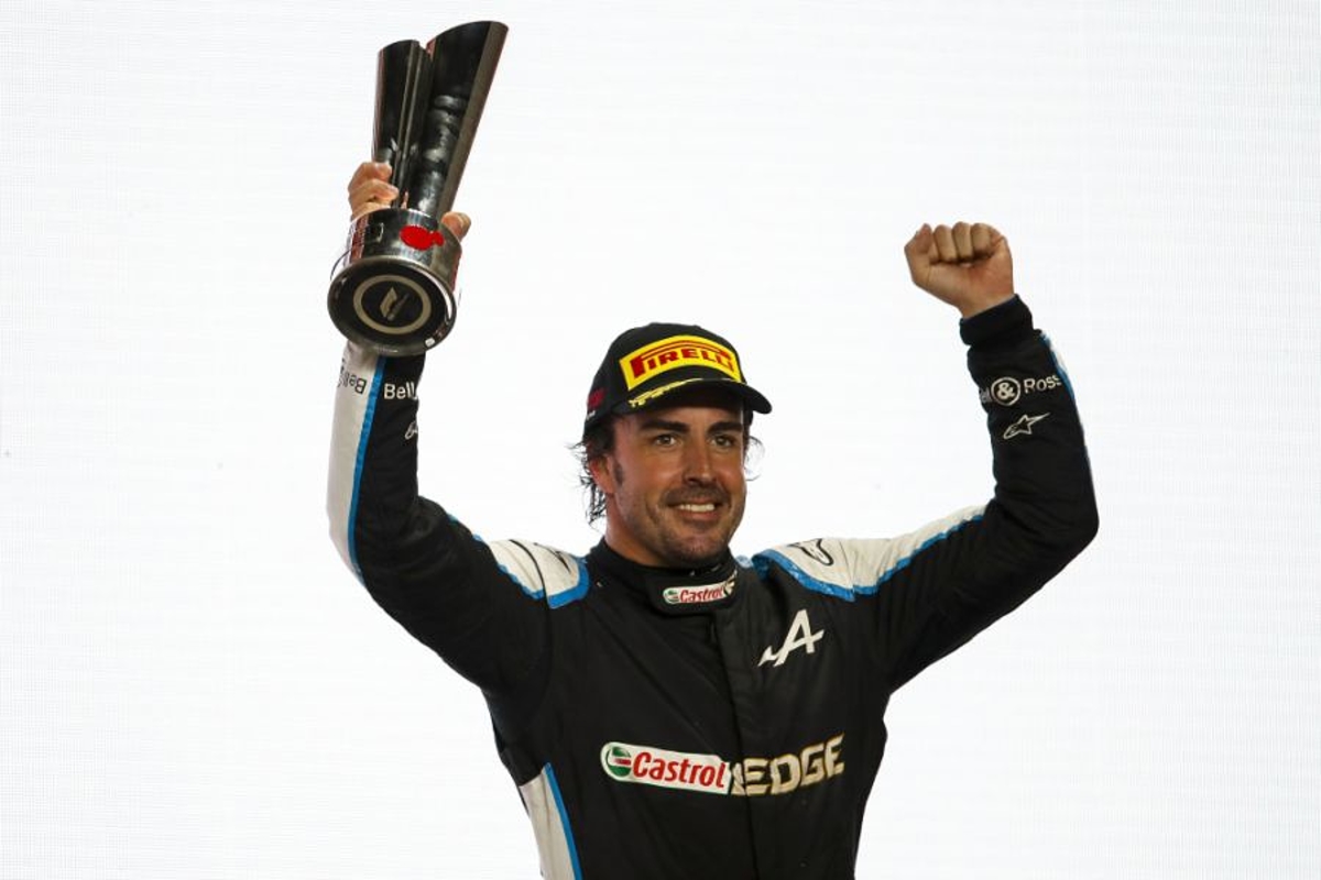 Fernando Alonso presume su pretemporada 20 en la F1