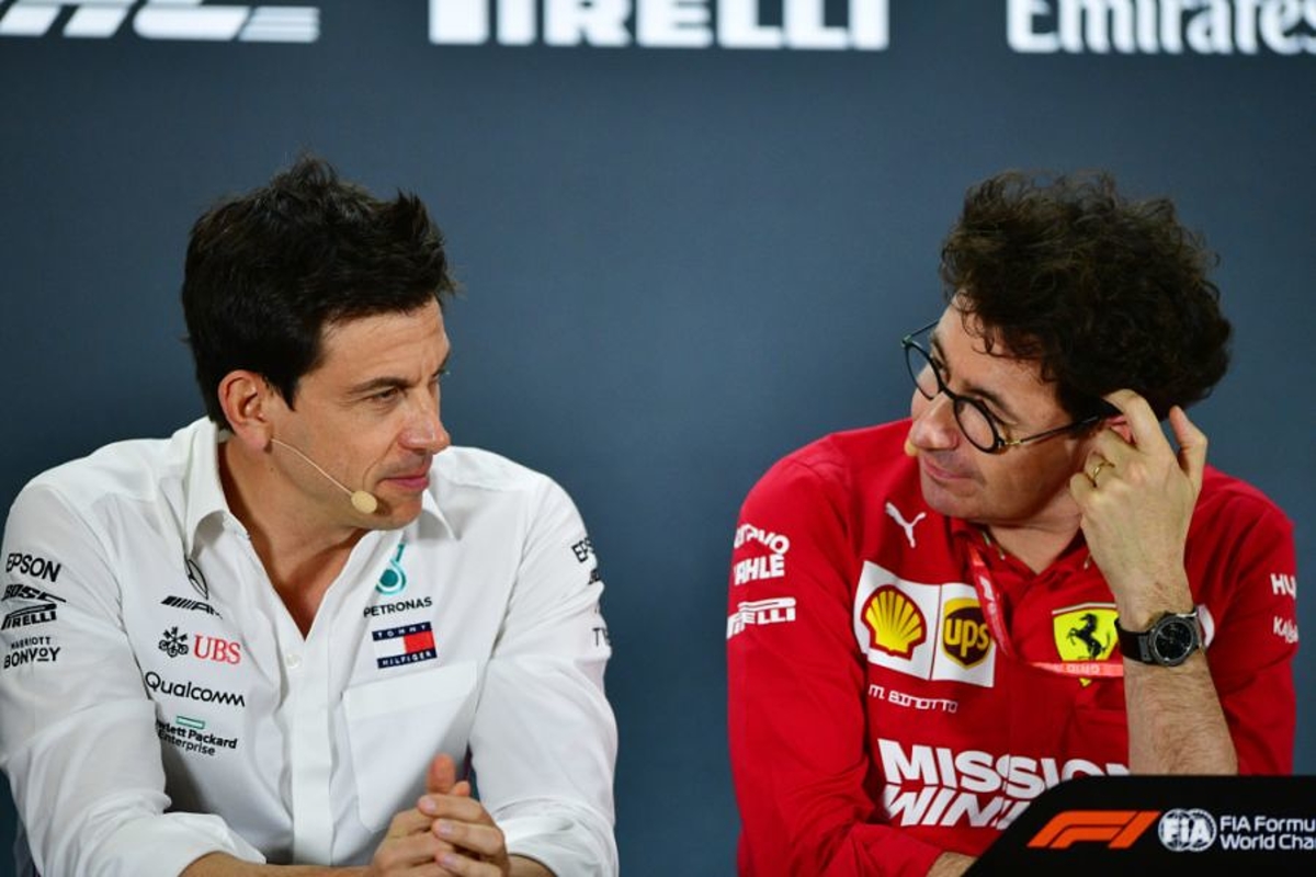 Wolff: 'Mercedes belandde haast in een burn-out door Ferrari'