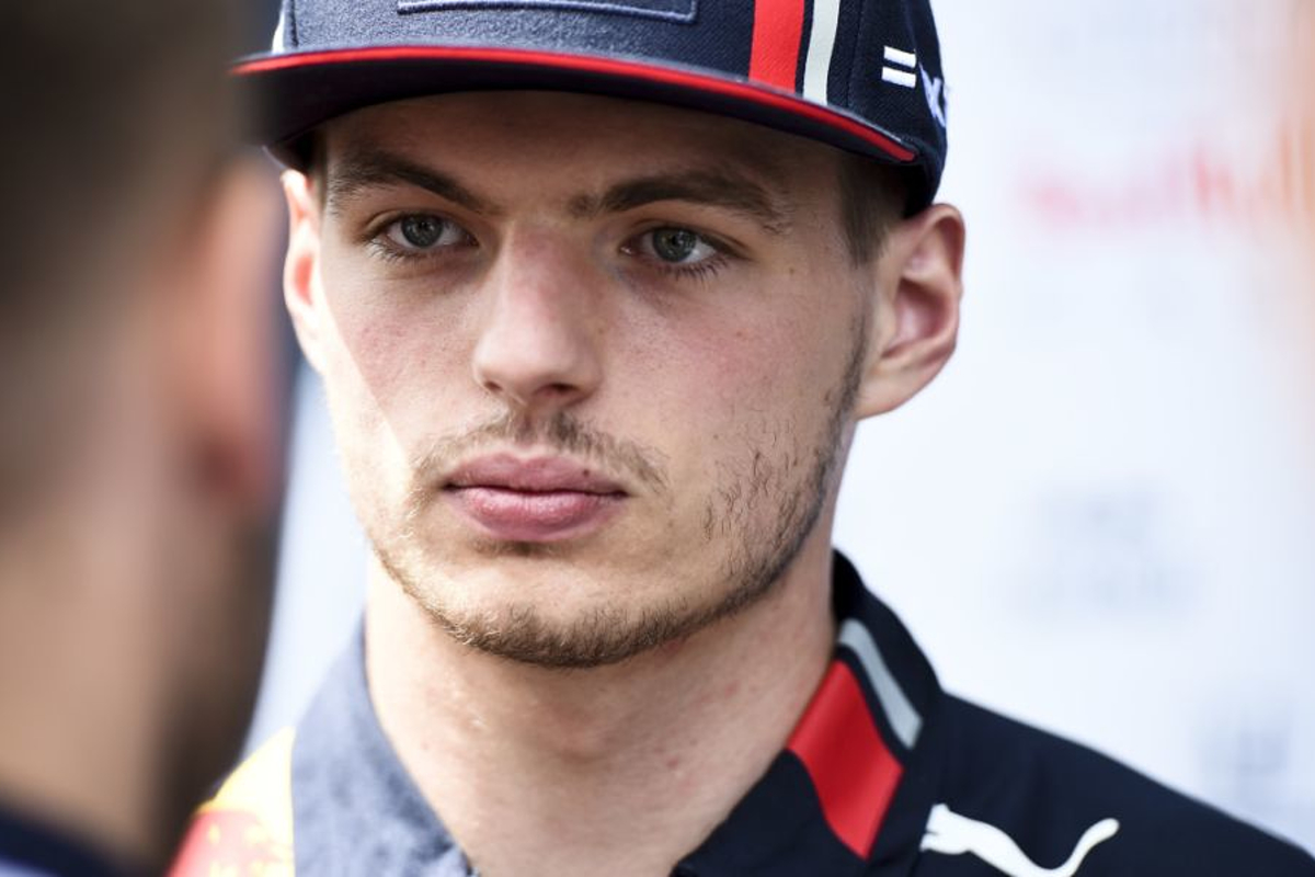 Verstappen: 'Leclerc had tijdstraf moeten krijgen'