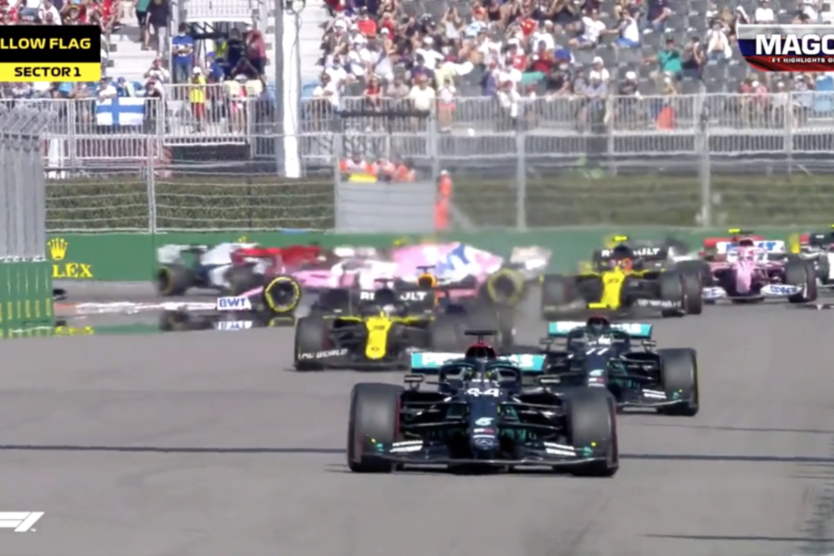VIDEO: Chaotische start Grand Prix van Rusland