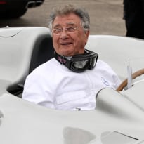 Tributes roll in after death of Mercedes legend and Le Mans winner