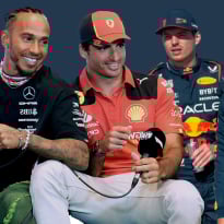 Hamilton to Ferrari sparks CHAOS in F1 driver market