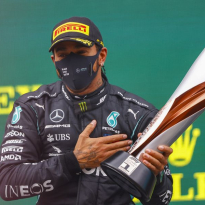 Todt feliciteert Hamilton: "Het is ook een erkenning voor de motorsport in het algemeen"