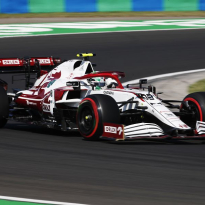 Giovinazzi en Alfa Romeo krijgen waarschuwing en geldboete van wedstrijdleiding