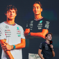 Russell over nieuwe teamgenoot: "Hij heeft de ervaring niet"