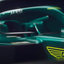 Voormalig Aston Martin-medewerker trekt aan bel na racisme op werkvloer