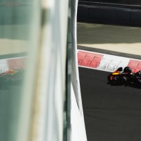 Hadjar blikt tevreden terug op Red Bull-debuut: "Belangrijke data verzameld"