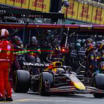 Pitstops in de Formule 1: Wat is een undercut en wat is een overcut?