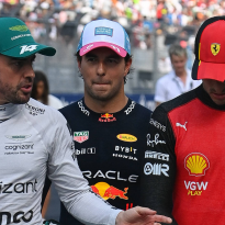 How Sainz's future is impacted by Alonso's Aston Martin contract renewal