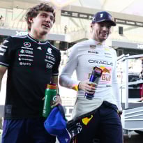 Antonelli sprakeloos na boardradio over WK-verlies Verstappen: "Met hoeveel punten?"