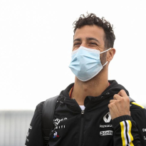 Ricciardo predicts another "chaotic" race in 2020