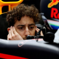 F1 pundits take aim at Ricciardo over short-sighted Red Bull exit - and star 'agrees'