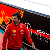 ¡Carlos Sainz DECIDE su futuro!