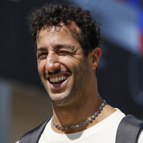 El IMPRESIONANTE casco de Ricciardo para el GP de Australia