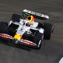 BREAKING: Lindblad maakt F1-debuut in 2026 als opvolger van Hadjar bij Racing Bulls