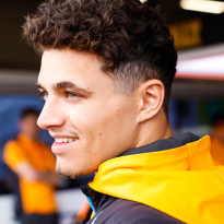 Norris signs HUGE long-term deal with McLaren