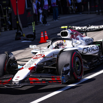 Tsunoda positief na eerste Red Bull-meters: "Maar auto wat lastiger in het echt"