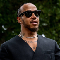 Hamilton revela un sentimiento ROMÁNTICO a medida que se fortalece en Ferrari
