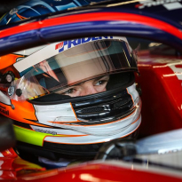 Viscaal zaterdagmiddag op reverse pole na tiende plek F2-sprintrace in Bakoe