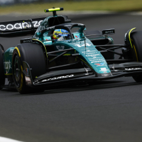 Alonso eerlijk over vormdip Aston Martin, ziet ook terugval bij Red Bull