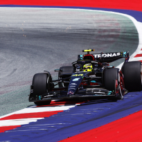 Wolff legt uit waarom hij Hamilton twee keer toesprak over de boordradio in Oostenrijk