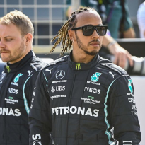 Priestley: 'Waarschijnlijk veel druk van Hamilton op Mercedes om Bottas te behouden'