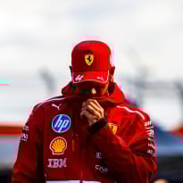 I social media esplodono per un possibile indizio sul ritiro di Lewis Hamilton