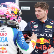 F1-toekomst Lawson bij Red Bull onzeker na twee crashes in Singapore: "Het staat on hold"