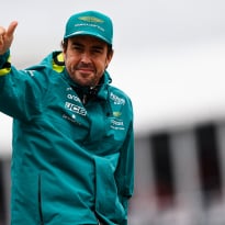 Alonso makes track RETURN despite F1 being on summer break
