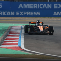 McLaren pakt één-twee in Grand Prix China, Verstappen kan geen vuist maken