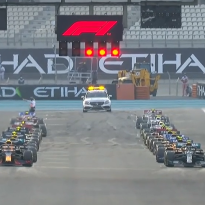 VIDEO: De herhaling van de start met Engels commentaar