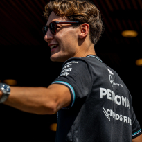 Russell klopt Verstappen in eerste vrije training voor Grand Prix van Oostenrijk