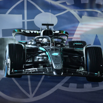 Russell en Antonelli ontlopen diskwalificatie na technische blunder Mercedes en FIA