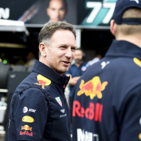 Horner: "Iedereen wil die extra stap voor hem zetten"