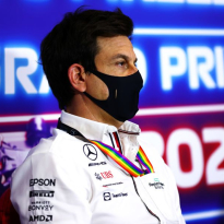 Wolff wil herhaling van Silverstone voorkomen: 'Dan worden we bekogeld met oranje dingen'