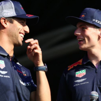 Ricciardo blij met ervaren Hülkenberg: 'Minder risico dat hij zijn verstand verliest'
