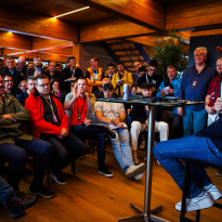 COLUMN: Verstappen blijft in 2026 bij Red Bull Racing, maar wat heeft de doorslag gegeven?