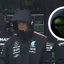 'Darth Toto plotting Hamilton's eighth title' - F1 fans go wild as Mercedes Sith Lord returns