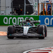 Russell, Piastri, Pérez en Tsunoda op het matje geroepen bij de stewards na GP Canada