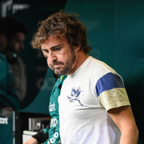 Alonso 'continuing to defy the odds' - Webber