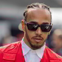 Hamilton spotted with SUPERSTAR South Korean pop group