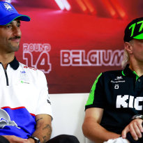 Axed F1 star pictured sporting NEW team gear