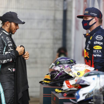 Horner: There is "little to choose" between Hamilton and Verstappen