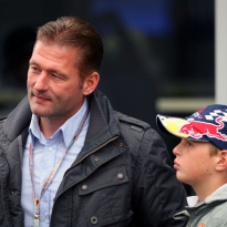 Verstappen geeft inkijkje in zijn jeugd: 'Toen ik drie was, reed ik al op quads'
