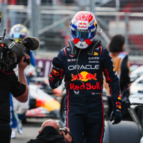 Verstappen blikt vooruit op weekend in Singapore: 'Ander circuit dan Monza en Bakoe'