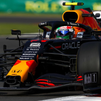 Derde vrije training Mexico: Perez pakt op het nippertje snelste tijd af van Verstappen