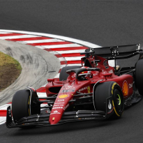'Whoever did the tyre strategy, you better run' - F1 fans react to Scuderia strategy blunders