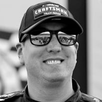 NASCAR Today: Suarez claims emotional win as sport honors the great Kyle Busch