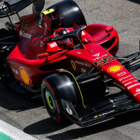 Sainz begrijpt strategische keuze Ferrari: "Moeten vertrouwen op de data"