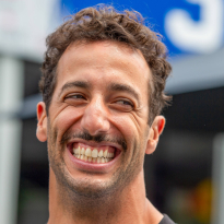 Ricciardo pakt eerste punten in Grand Prix dankzij zelftherapie: 'Vertel me wat ik verkeerd doe'